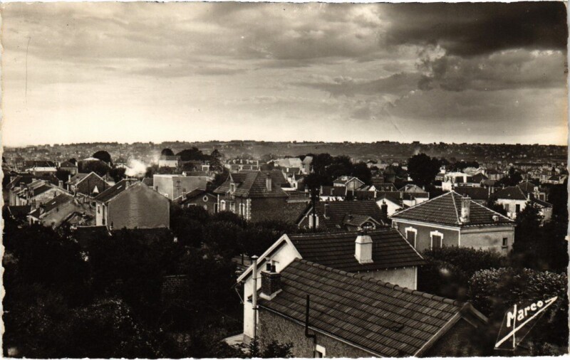 Carte postale ancienne Neuilly s Marne vue generale