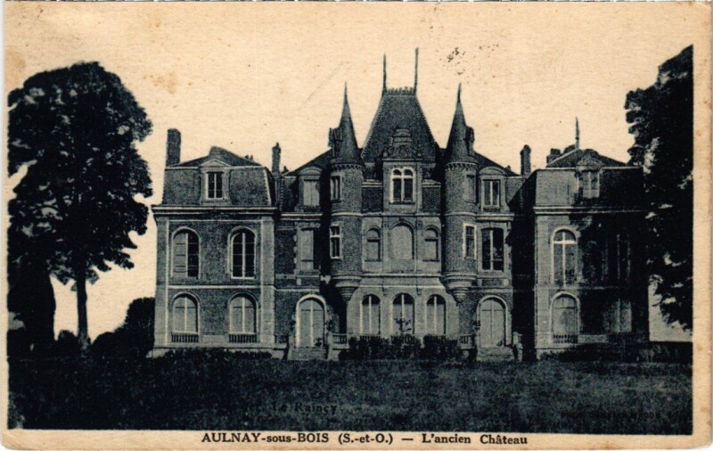 Carte postale ancienne Aulnay Ancien Chateau