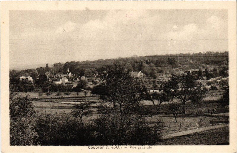 Carte postale ancienne Coubron vue generale à Coubron