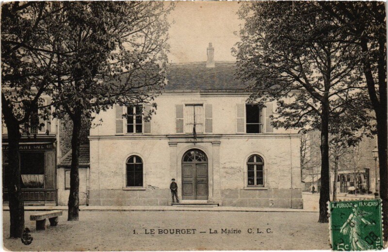 Carte postale ancienne Le Bourget La Mairie au Bourget