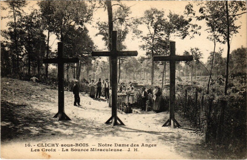 Carte postale ancienne Clichy Notre Dame des Anges les croix