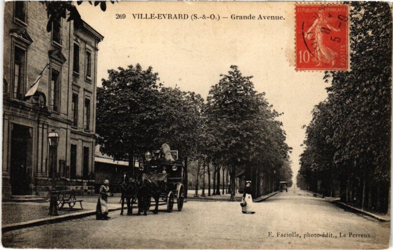 Carte postale ancienne Neuilly s Marne Grande Avenue
