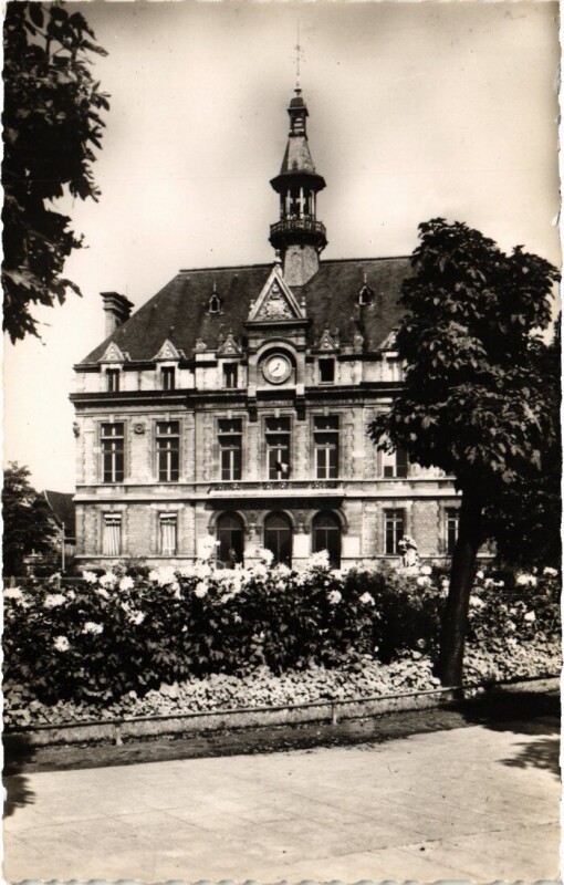 Carte postale ancienne La Courneuve Hotel de Ville à La Courneuve