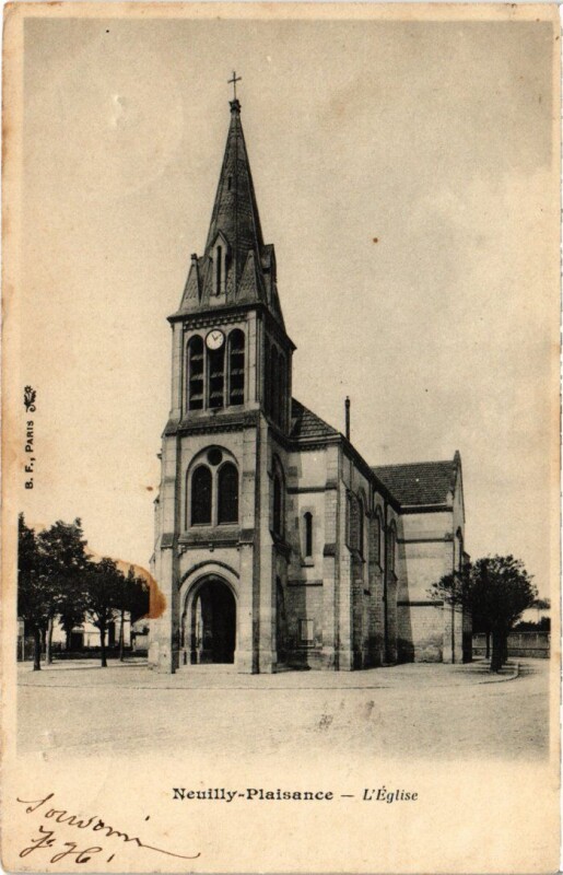 Carte postale ancienne Neuilly Plaisance Eglise à Neuilly-Plaisance