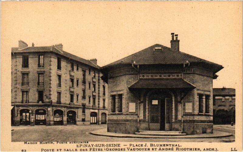 Carte postale ancienne Epinay Poste et Salle des Fetes