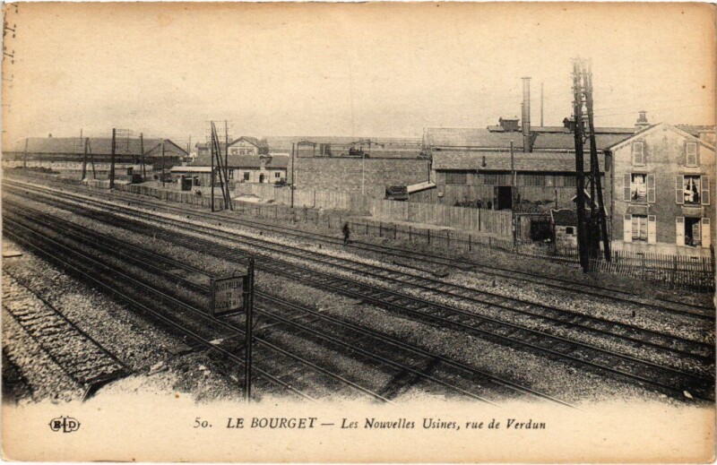Carte postale ancienne Le Bourget Les Nouvelles Usines au Bourget