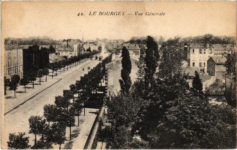 Carte postale ancienne Le Bourget vue generale au Bourget