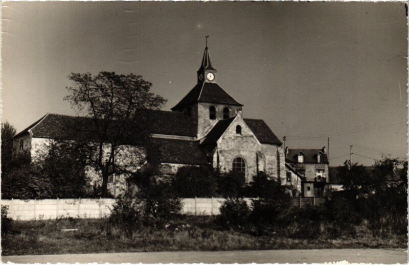 Carte postale ancienne Aulnay Eglise Saint-Sulpice