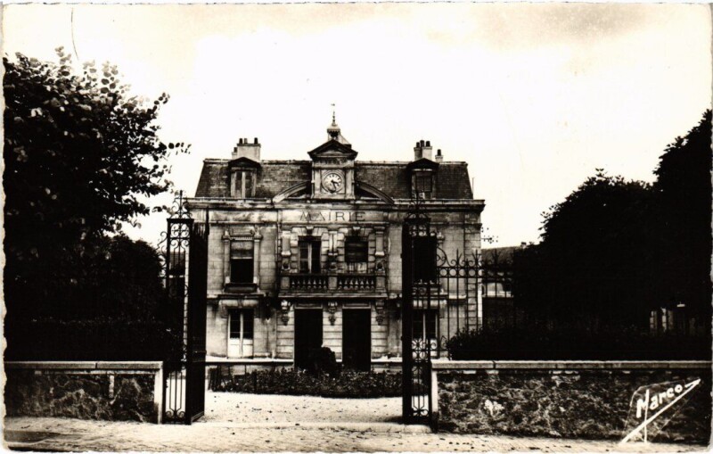 Carte postale ancienne Neuilly Plaisance La Mairie à Neuilly-Plaisance