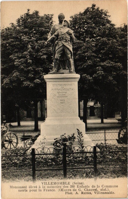 Carte postale ancienne Villemomble Monument des Enfants à Villemomble