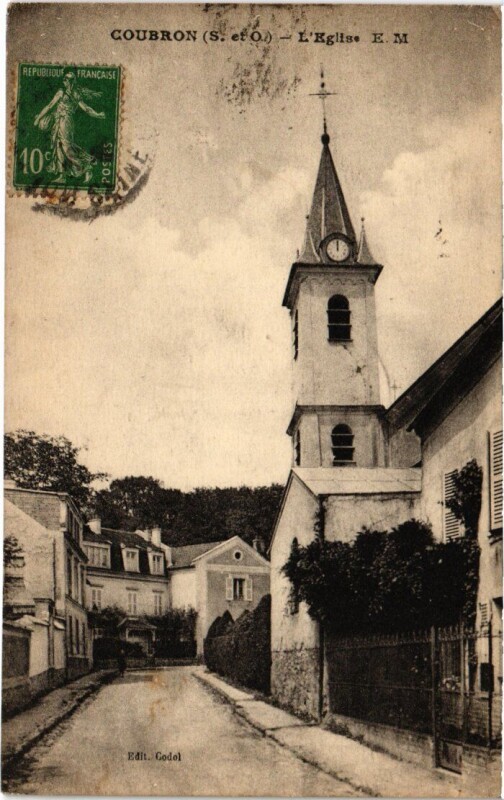 Carte postale ancienne Coubron Eglise à Coubron