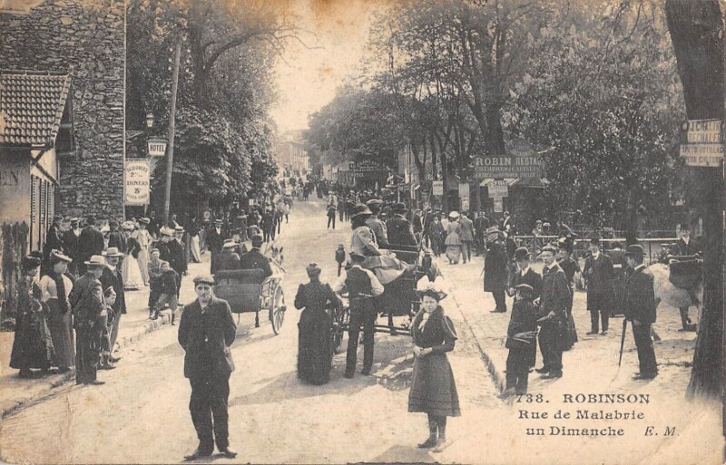 Carte postale ancienne Robinson - Rue De Malabry Un Dimanche