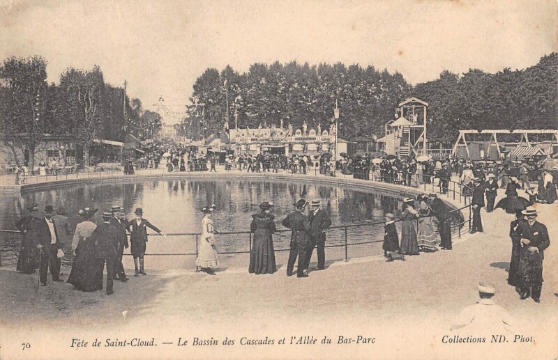 Carte postale ancienne Fete De Saint Cloud - Le Bassin Des Cascades à Saint-Cloud