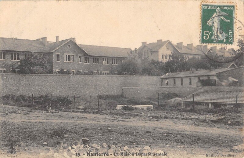 Carte postale ancienne Nanterre - La Maison Departementale à Nanterre