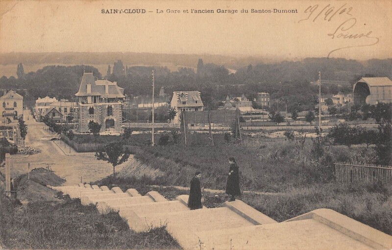 Carte postale ancienne Saint Cloud / La Gare Et Ancien Garage Du Santos Dumont à Saint-Cloud