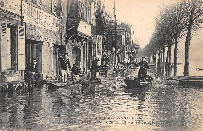 Carte postale ancienne Le Quai D'Asnieres - Inondations 1910 /