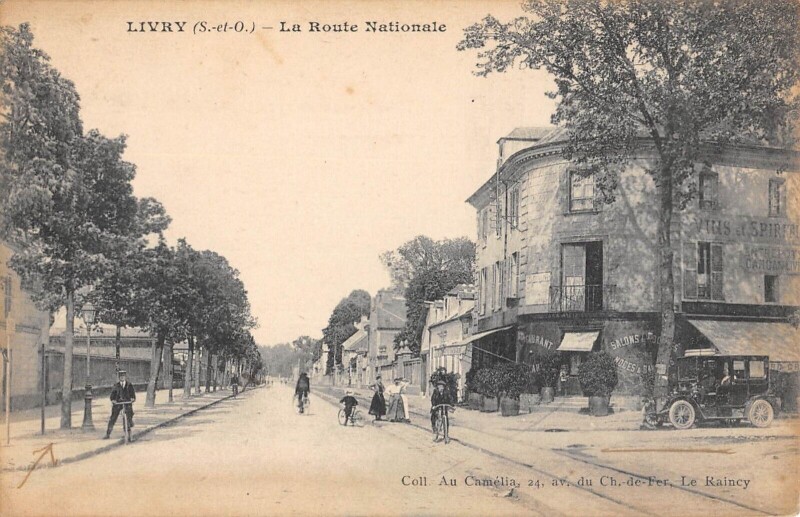 Carte postale ancienne Livry - Route Nationale