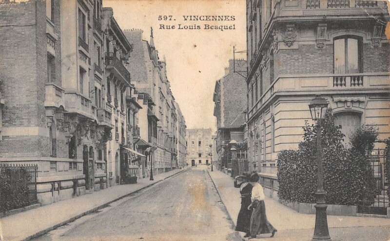 Carte postale ancienne Vincennes - Rue Louis Besquel à Vincennes