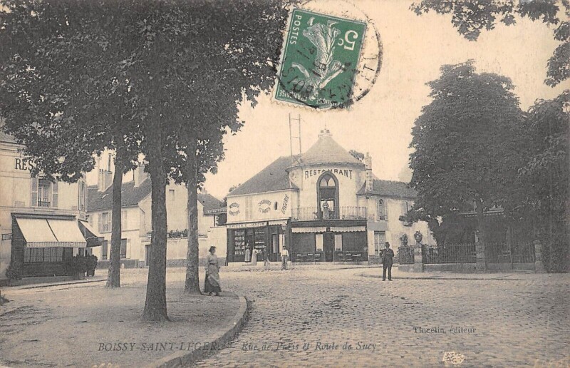 Carte postale ancienne Boissy Saint Leger - Rue De Paris Et Route De Sucy