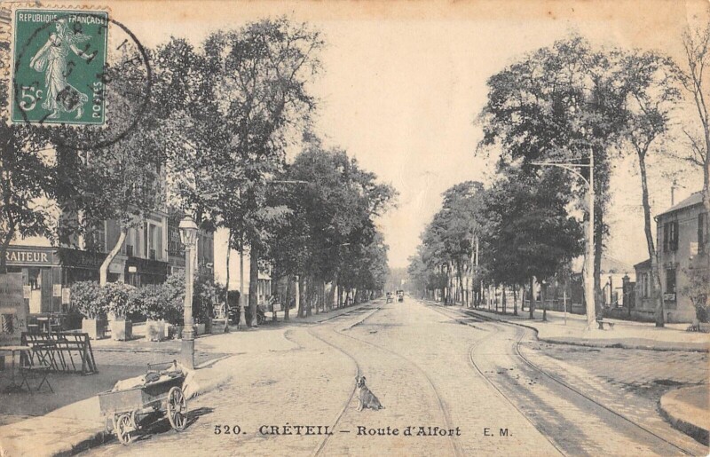Carte postale ancienne Creteil - Route D'Alfort