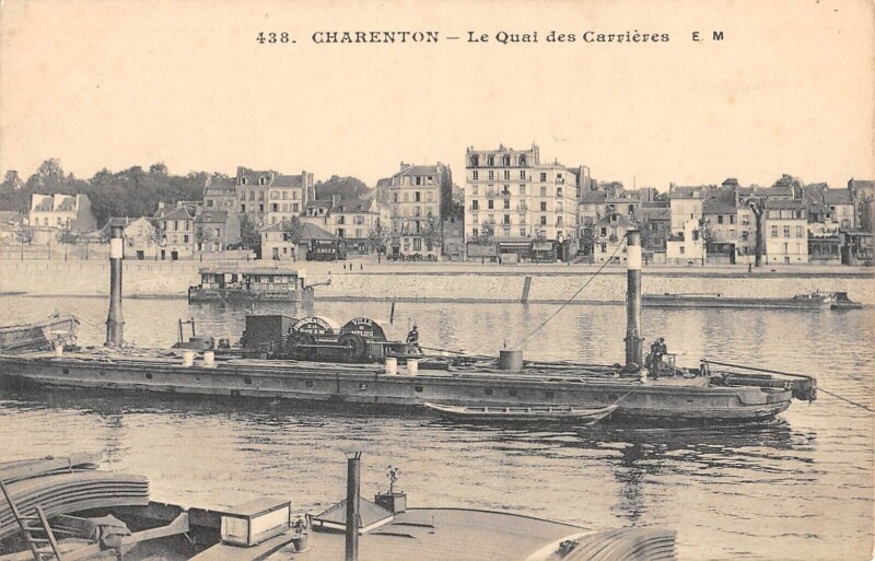 Carte postale ancienne Charenton - Le Quai Des Carrieres
