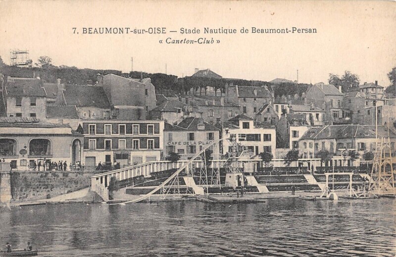 Carte postale ancienne Beaumont Sur Oise - Stade Nautique Caneton Club à Beaumont-sur-Oise