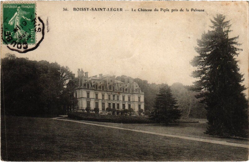 Carte postale ancienne Boissy-Saint-Leger Le Chateau du Piple pris de la Pelousa