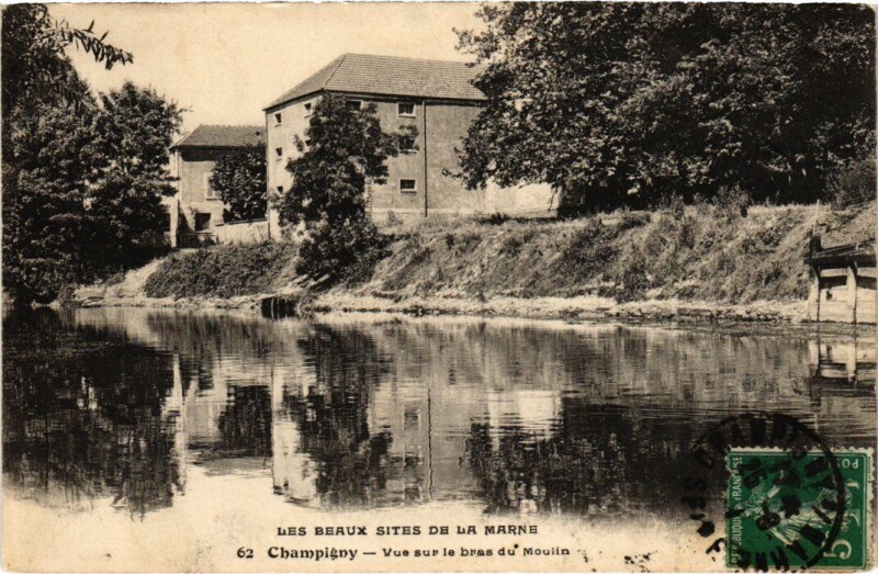 Carte postale ancienne Champigny-sur-Marne Vue sur le Bras du Moulin à Champigny-sur-Marne