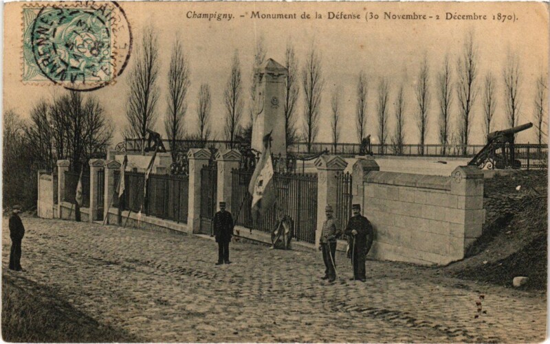 Carte postale ancienne Champigny-sur-Marne Monument de la Defense à Champigny-sur-Marne