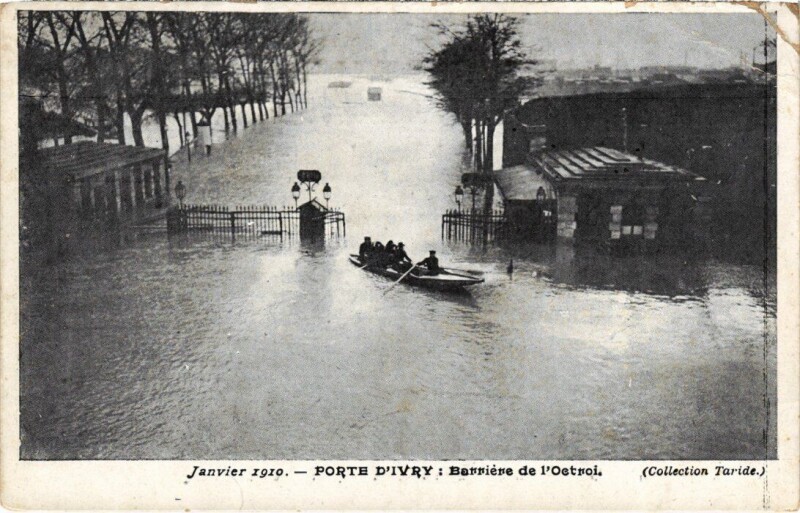 Carte postale ancienne Janvier 1910 - Porte d'Ivry : Barrière de l'Octroi à Paris 13e