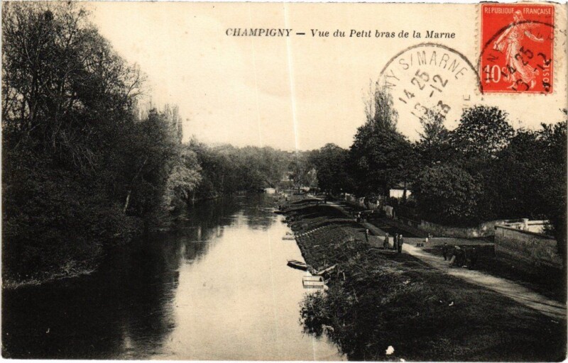 Carte postale ancienne Champigny-sur-Marne Vue du Petit bras de la Marne à Champigny-sur-Marne