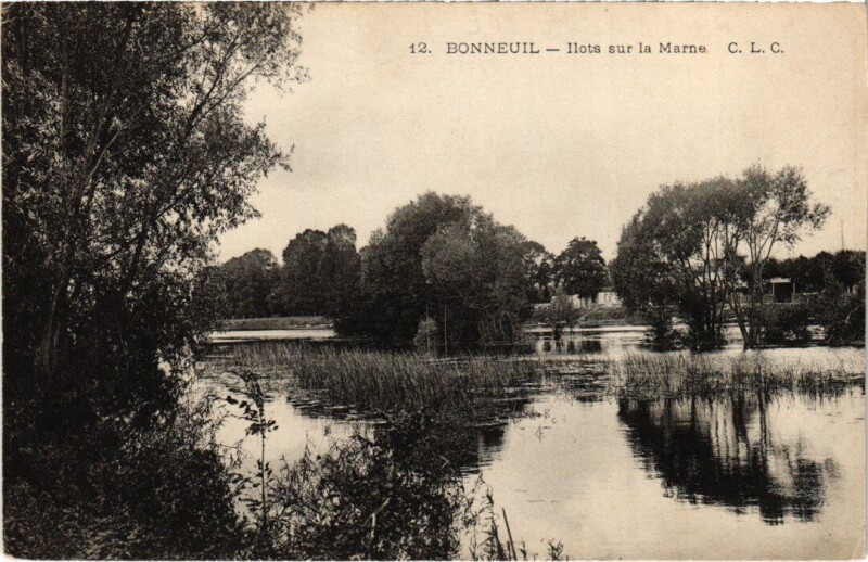 Carte postale ancienne Bonneuil-sur-Marne Ilots sur la Marne à Bonneuil-sur-Marne