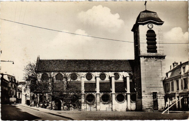 Carte postale ancienne Arcueil L'Eglise Saint-Denys à Arcueil