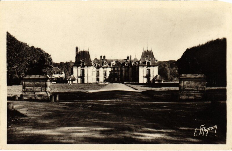 Carte postale ancienne Villecresnes Chateau de Grosbois - Facade Principale à Villecresnes