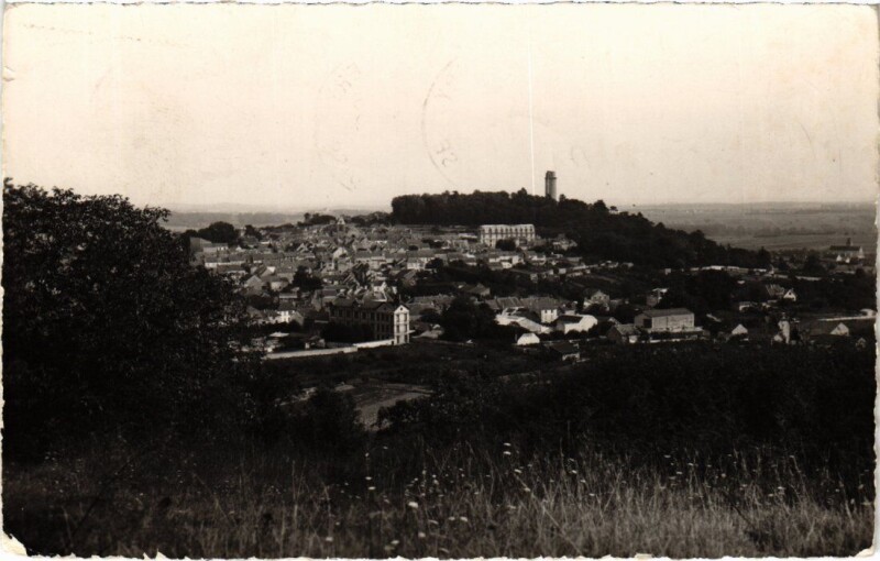 Carte postale ancienne Montlhery vue generale