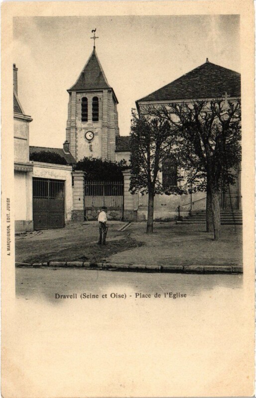 Carte postale ancienne Draveil Place de l'Eglise à Draveil