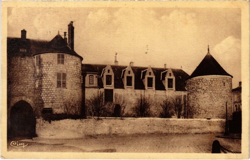 Carte postale ancienne Dourdan Le Chateau à Dourdan