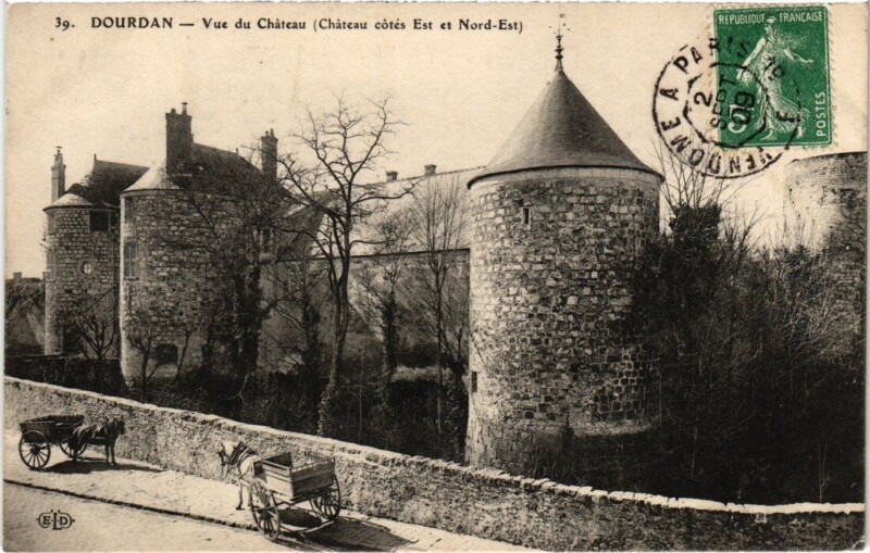 Carte postale ancienne Dourdan vue du Chateau à Dourdan