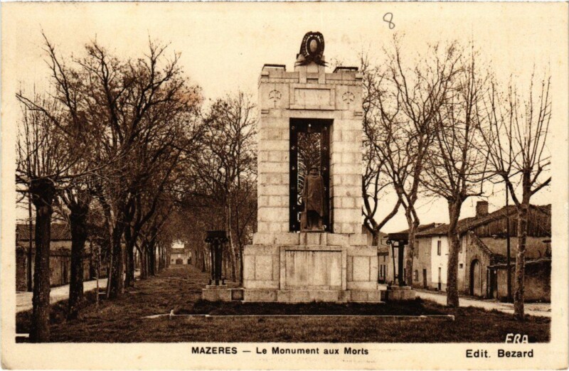 Carte postale ancienne Mazeres Monument aux Morts