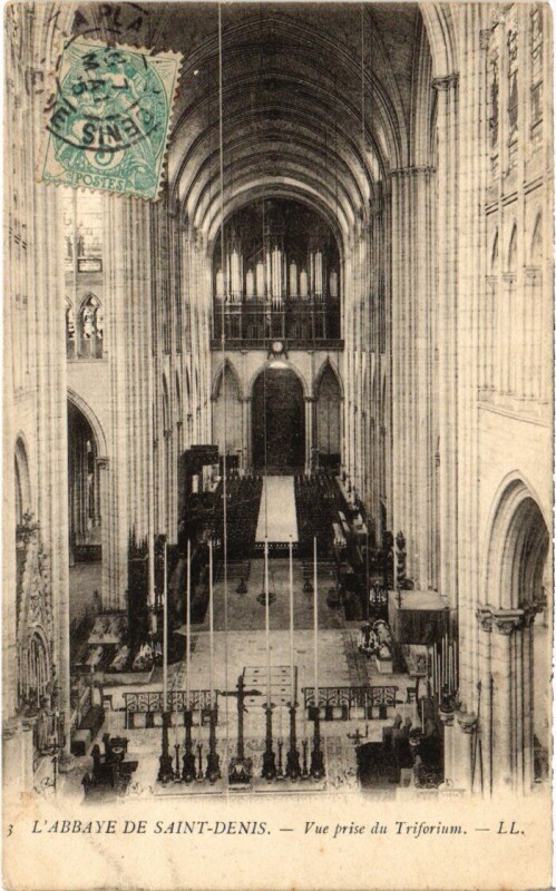 Carte postale ancienne Saint-Denis L'Abbaye - Vue prise du Triforium à Saint-Denis