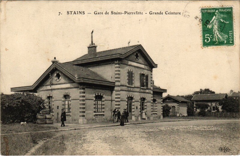Carte postale ancienne Pierrefitte Stains - La Gare à Stains