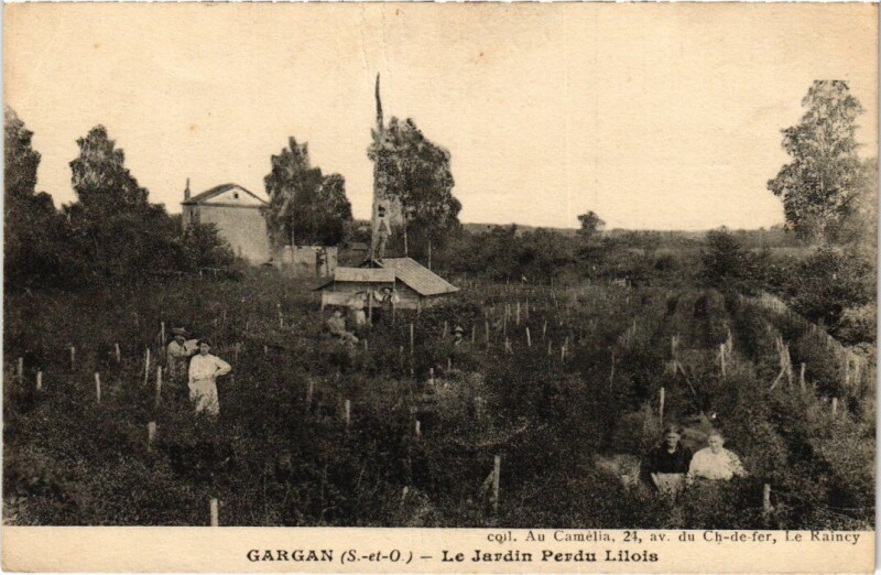 Carte postale ancienne Gargan Le Jardin Perdu Lilois