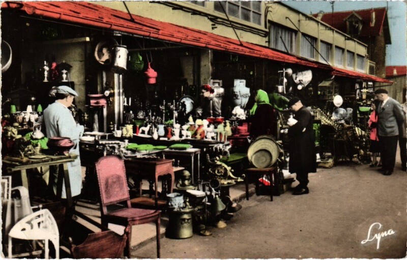 Carte postale ancienne Paris Le Marche aux Puces