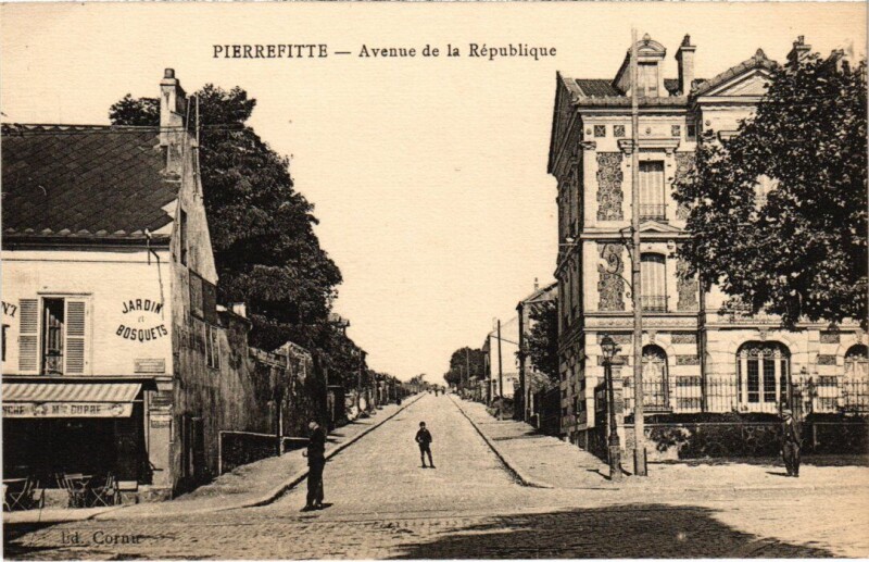Carte postale ancienne Pierrefitte Avenue de la Republique