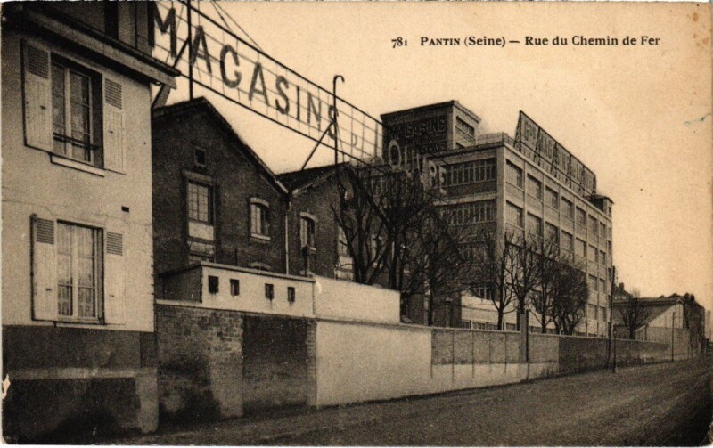 Carte postale ancienne Pantin Rue du Chemin de Fer à Pantin