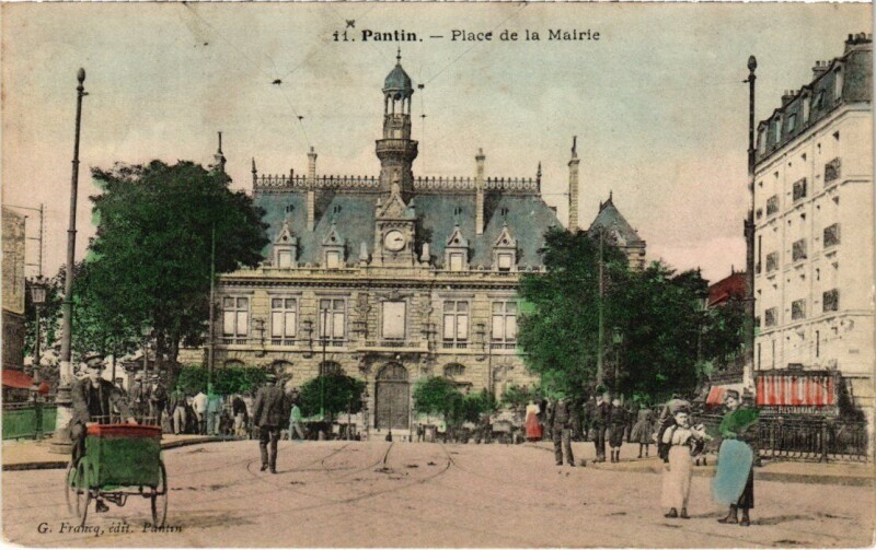 Carte postale ancienne Pantin Place de la Mairie à Pantin