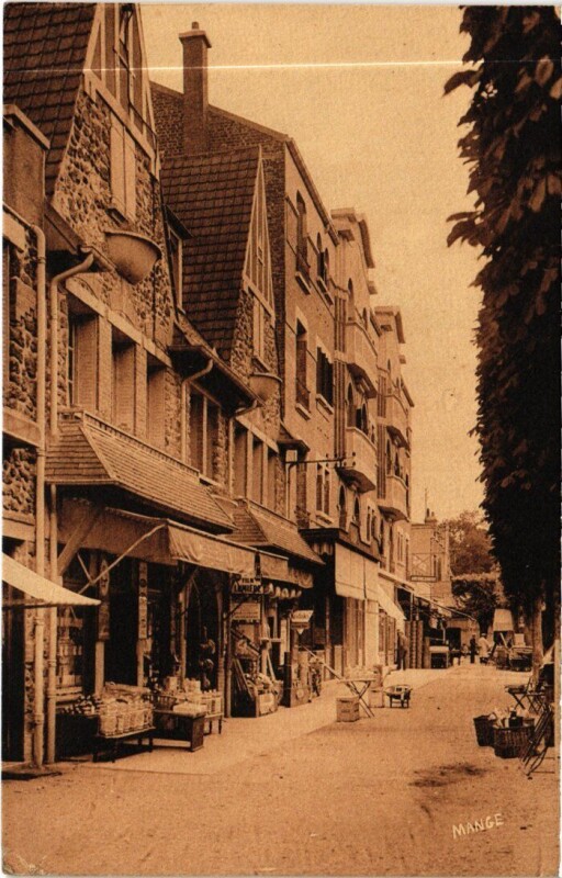 Carte postale ancienne Gournay-sur-Marne Avenue Marechal-Joffre à Gournay-sur-Marne