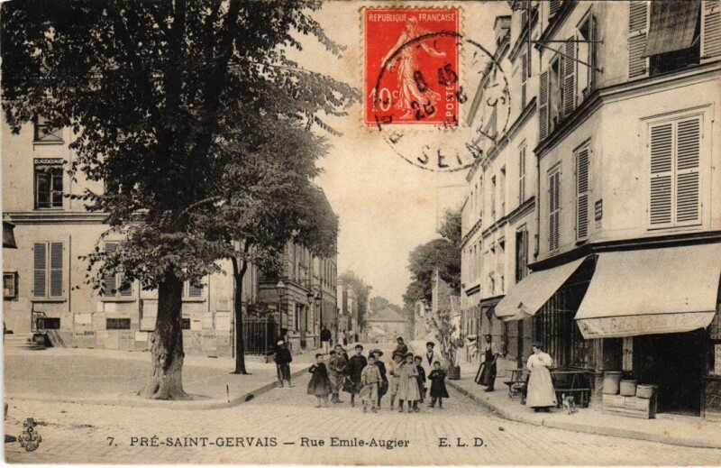 Carte postale ancienne Le Pre-Saint-Gervais Rue Emile-Augier