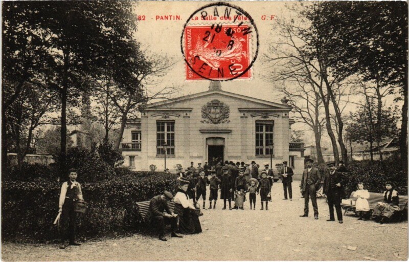 Carte postale ancienne Pantin La Salle des Fetes à Pantin