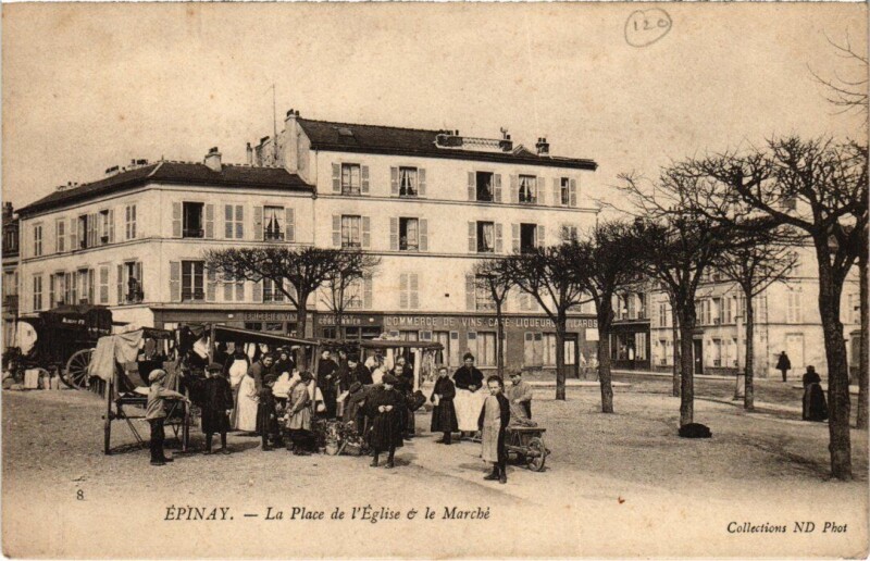 Carte postale ancienne Epinay La Place de l'Eglise et le Marche